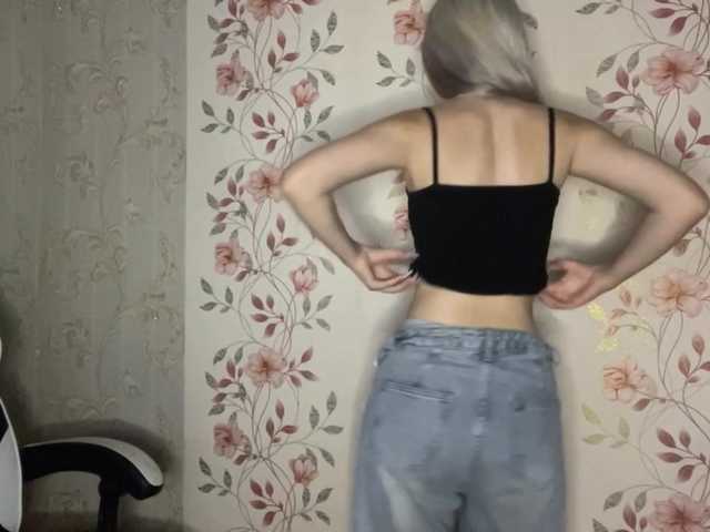 NickiCreagh live cam on BongaCams