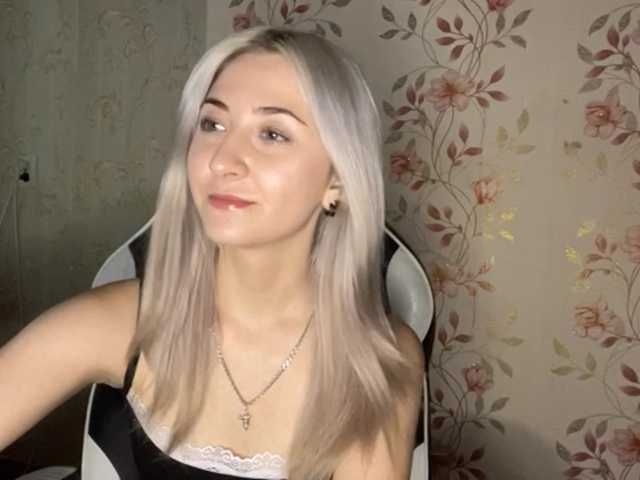 NickiCreagh live cam on BongaCams