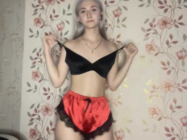 NickiCreagh live cam on BongaCams