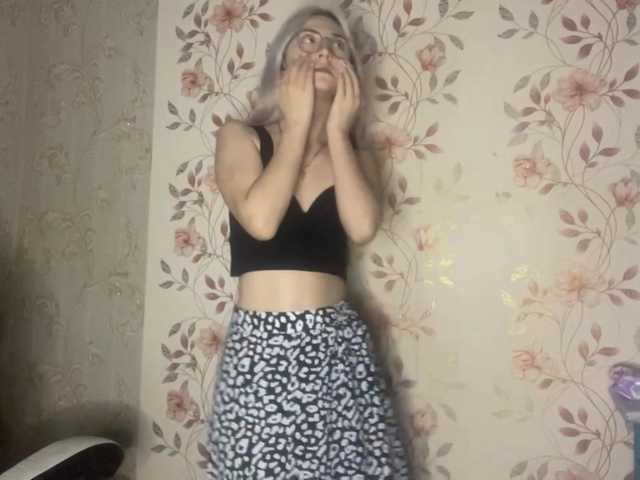 NickiCreagh live cam on BongaCams