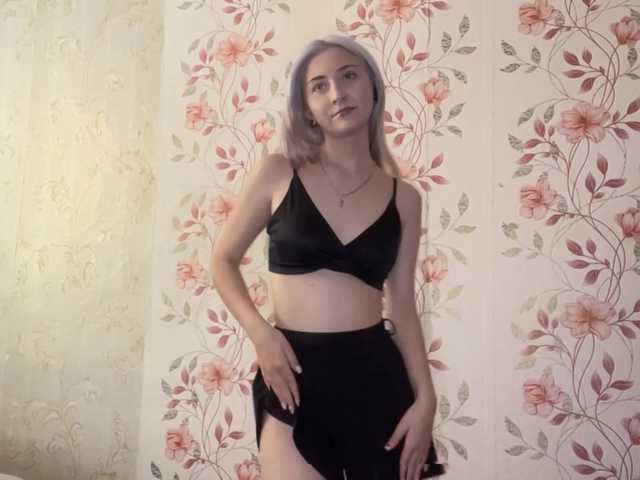NickiCreagh live cam on BongaCams