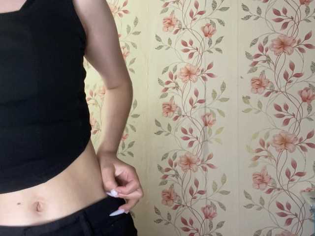 NickiCreagh live cam on BongaCams