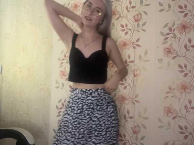 NickiCreagh live cam on BongaCams