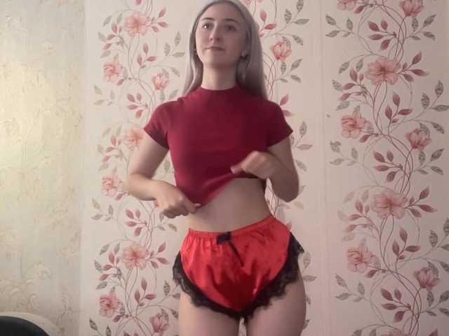 NickiCreagh live cam on BongaCams
