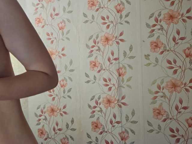 NickiCreagh live cam on BongaCams