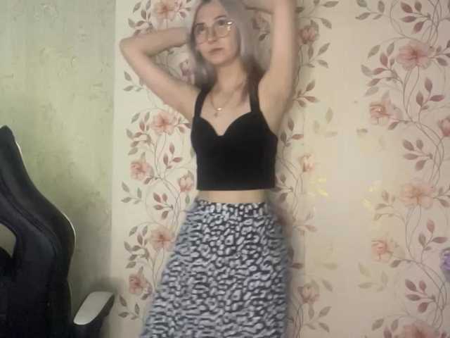 NickiCreagh live cam on BongaCams