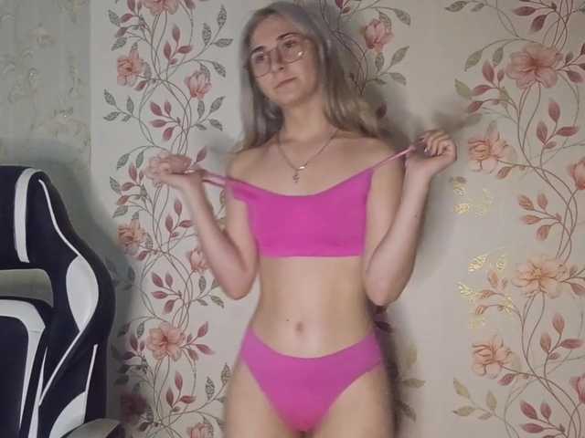 NickiCreagh live cam