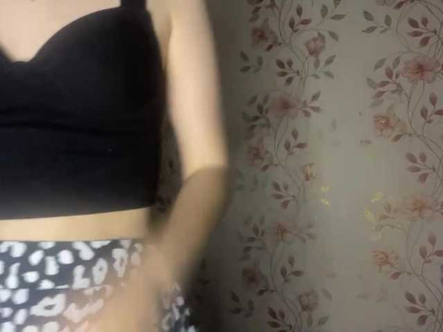 NickiCreagh live cam on BongaCams