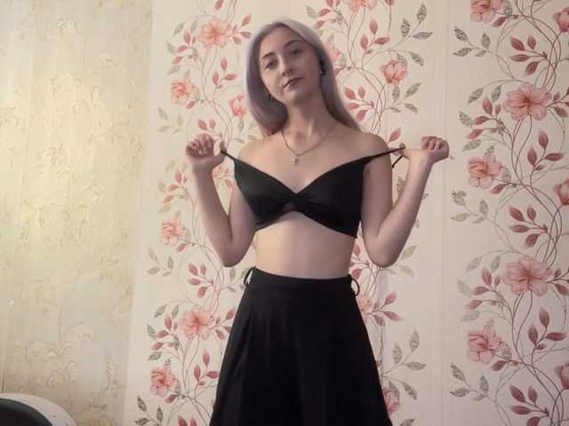 NickiCreagh live cam on BongaCams