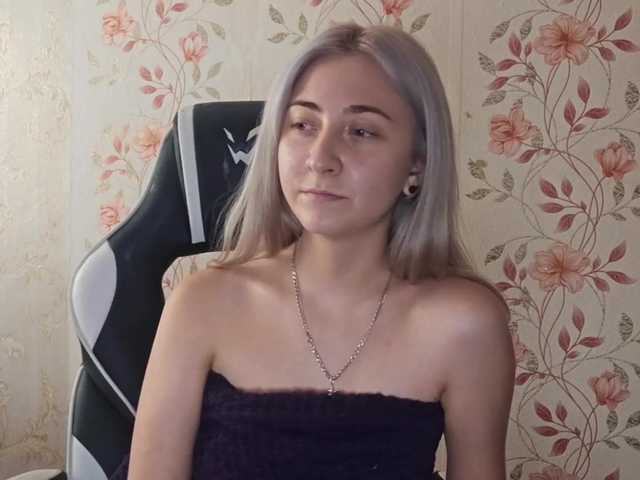 NickiCreagh live cam on BongaCams
