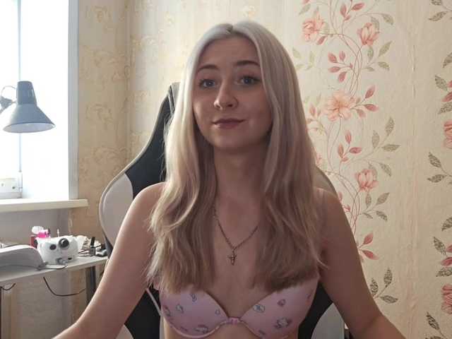 NickiCreagh live cam on BongaCams