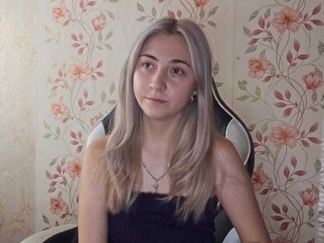 NickiCreagh live webcam show
