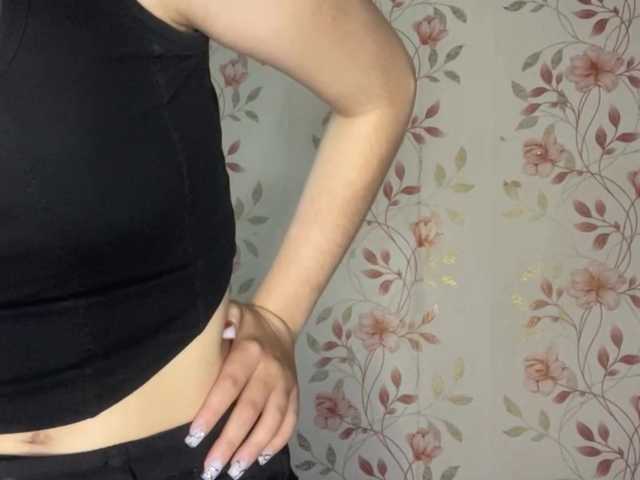 NickiCreagh live cam on BongaCams