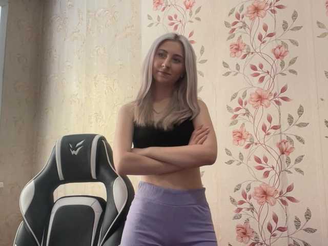 NickiCreagh live cam on BongaCams