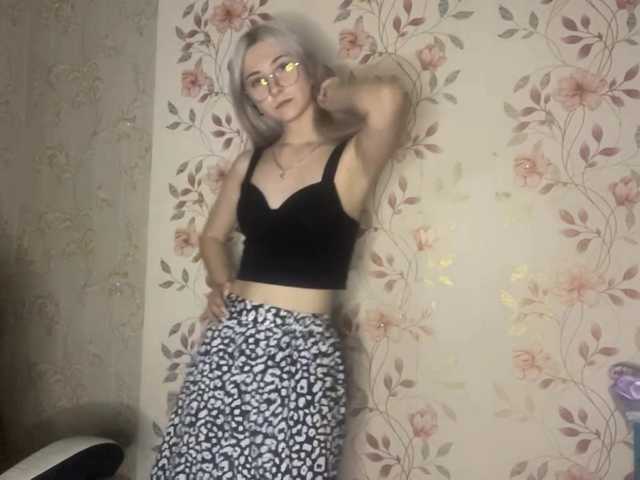 NickiCreagh live cam on BongaCams