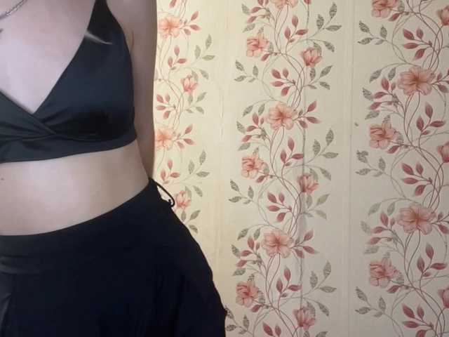 NickiCreagh live cam on BongaCams