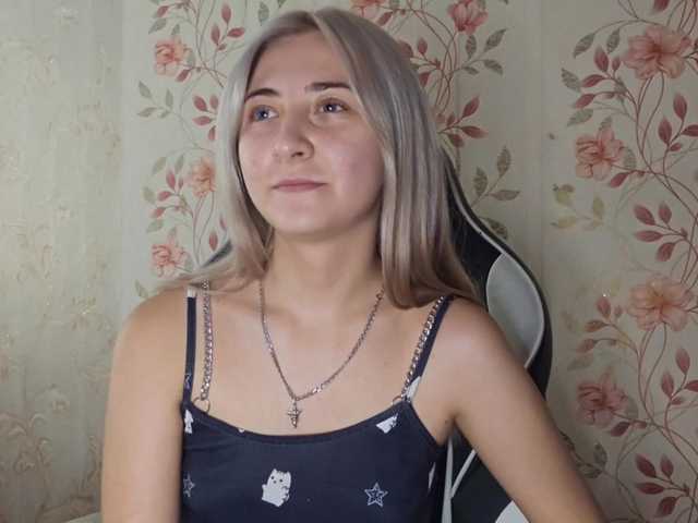 NickiCreagh live webcam show