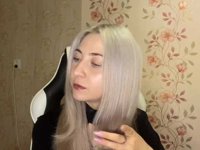 nickicreagh live sex