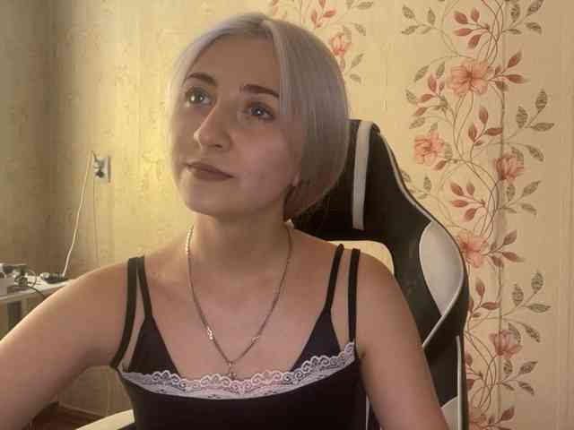 NickiCreagh webcam