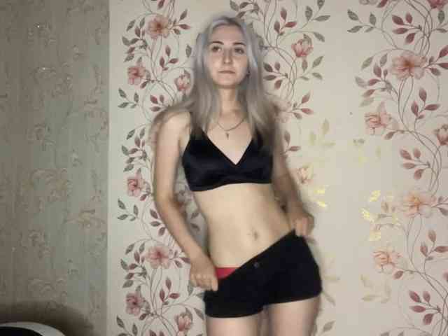 NickiCreagh webcam
