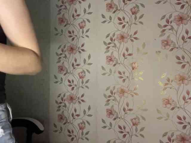 NickiCreagh webcam
