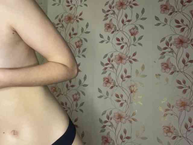 NickiCreagh webcam