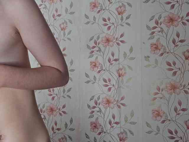NickiCreagh webcam