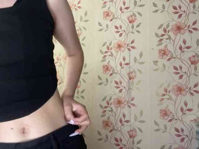 NickiCreagh webcam