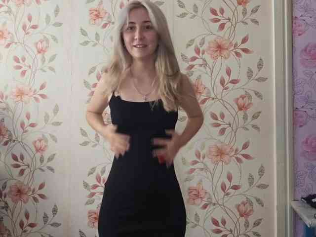 NickiCreagh webcam