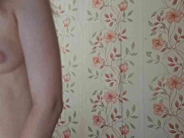 NickiCreagh webcam