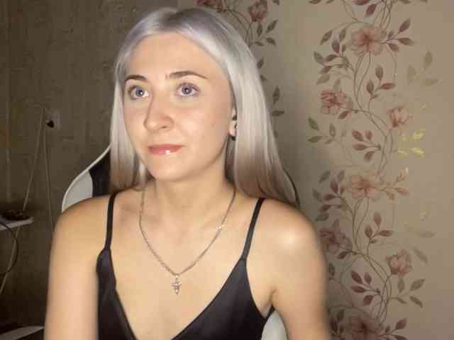 NickiCreagh webcam