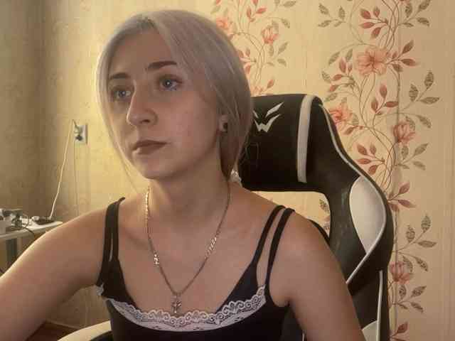 NickiCreagh webcam