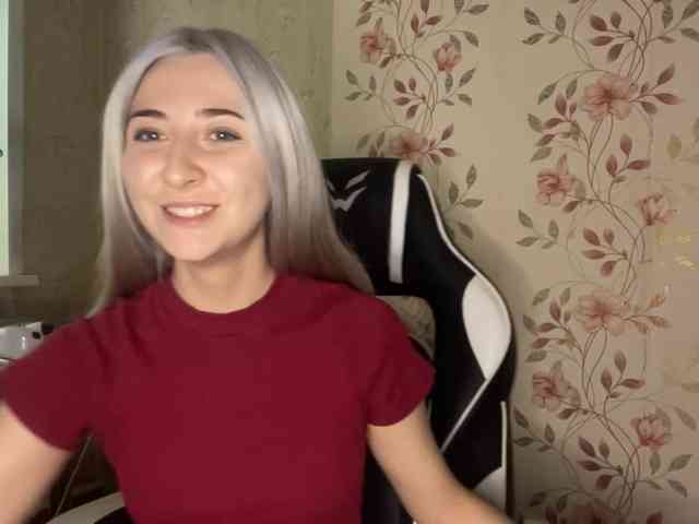 NickiCreagh webcam