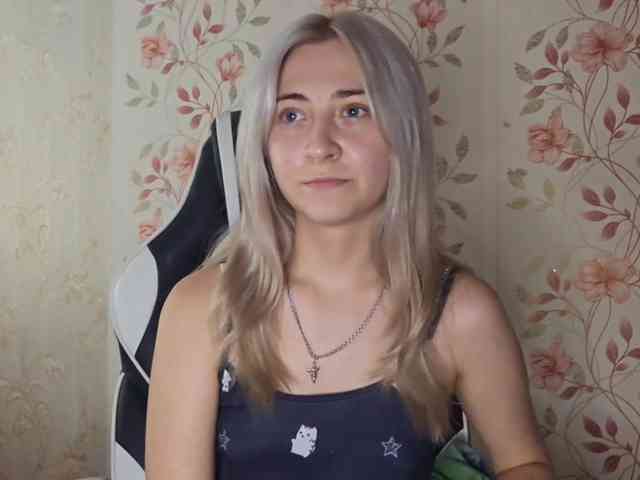 NickiCreagh webcam
