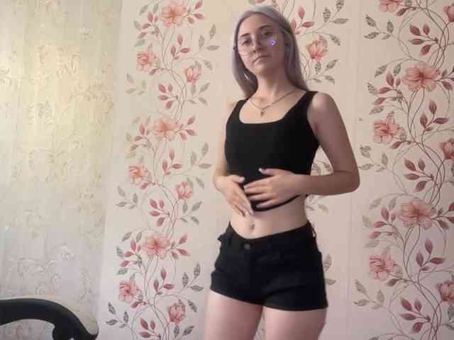 NickiCreagh webcam