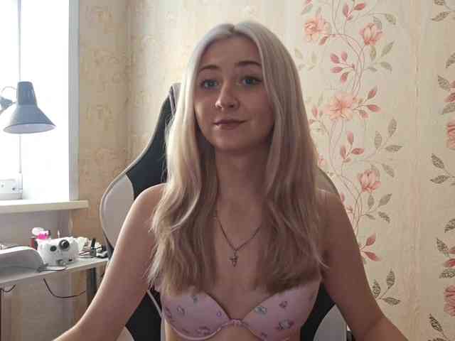 NickiCreagh webcam