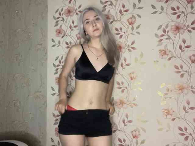 NickiCreagh webcam