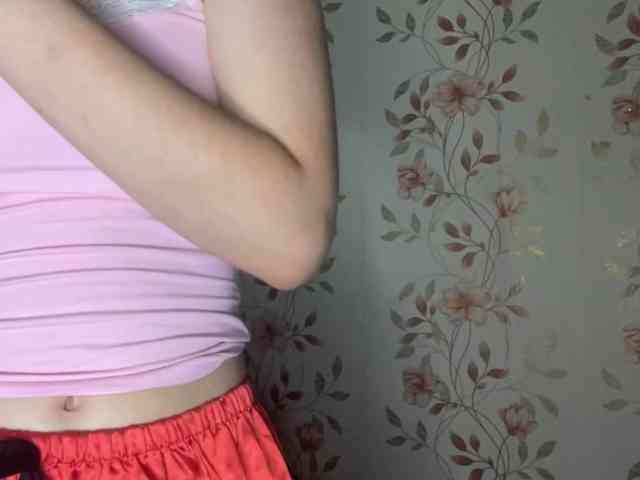 NickiCreagh webcam