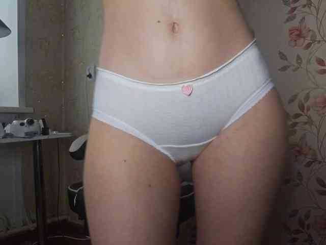 NickiCreagh webcam