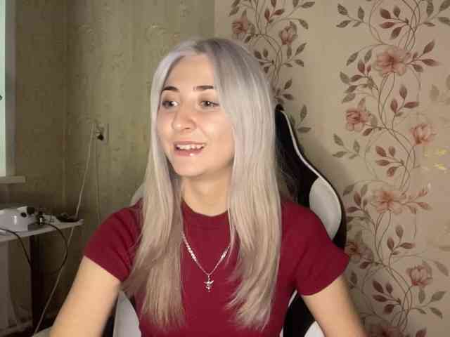 NickiCreagh webcam