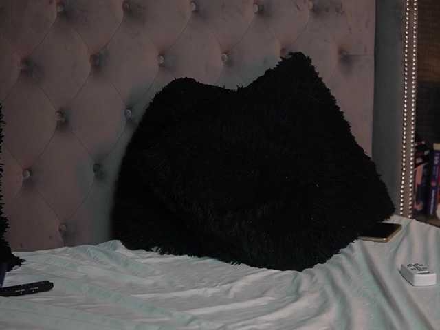MonaPinky live cam on BongaCams