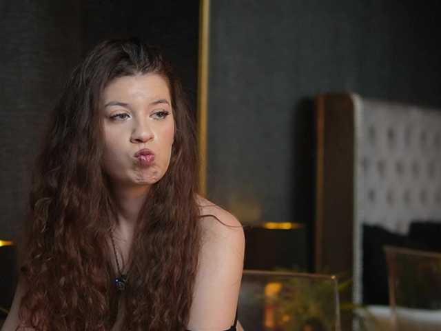 MonaPinky live cam on BongaCams