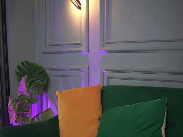 MonaPinky live cam on BongaCams