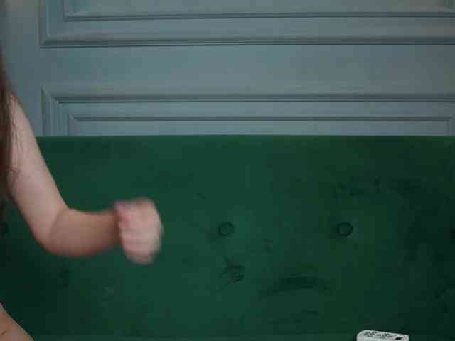 MonaPinky webcam