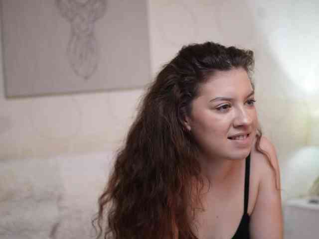 MonaPinky Live Webcam on BongaCams
