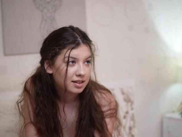 MonaPinky Live Webcam on BongaCams