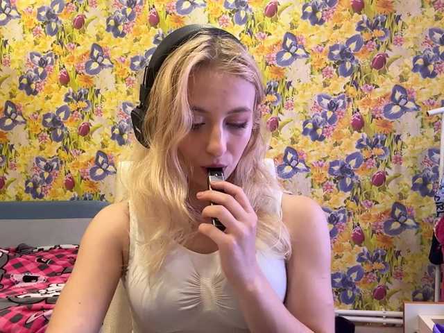 LavadaMalle live cam on BongaCams