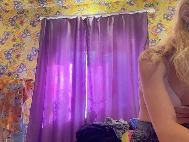 LavadaMalle live cam on BongaCams