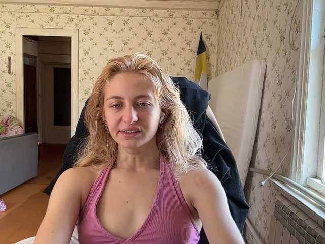 LavadaMalle live cam on BongaCams