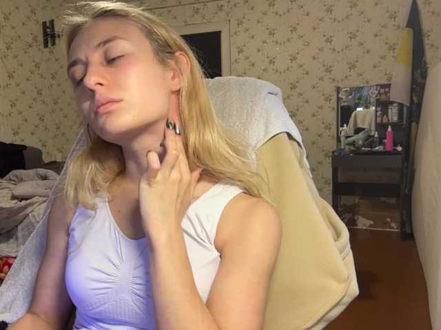 LavadaMalle live cam on BongaCams